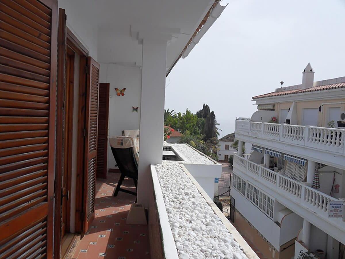 Apts Burriana Nerja Exteriör bild